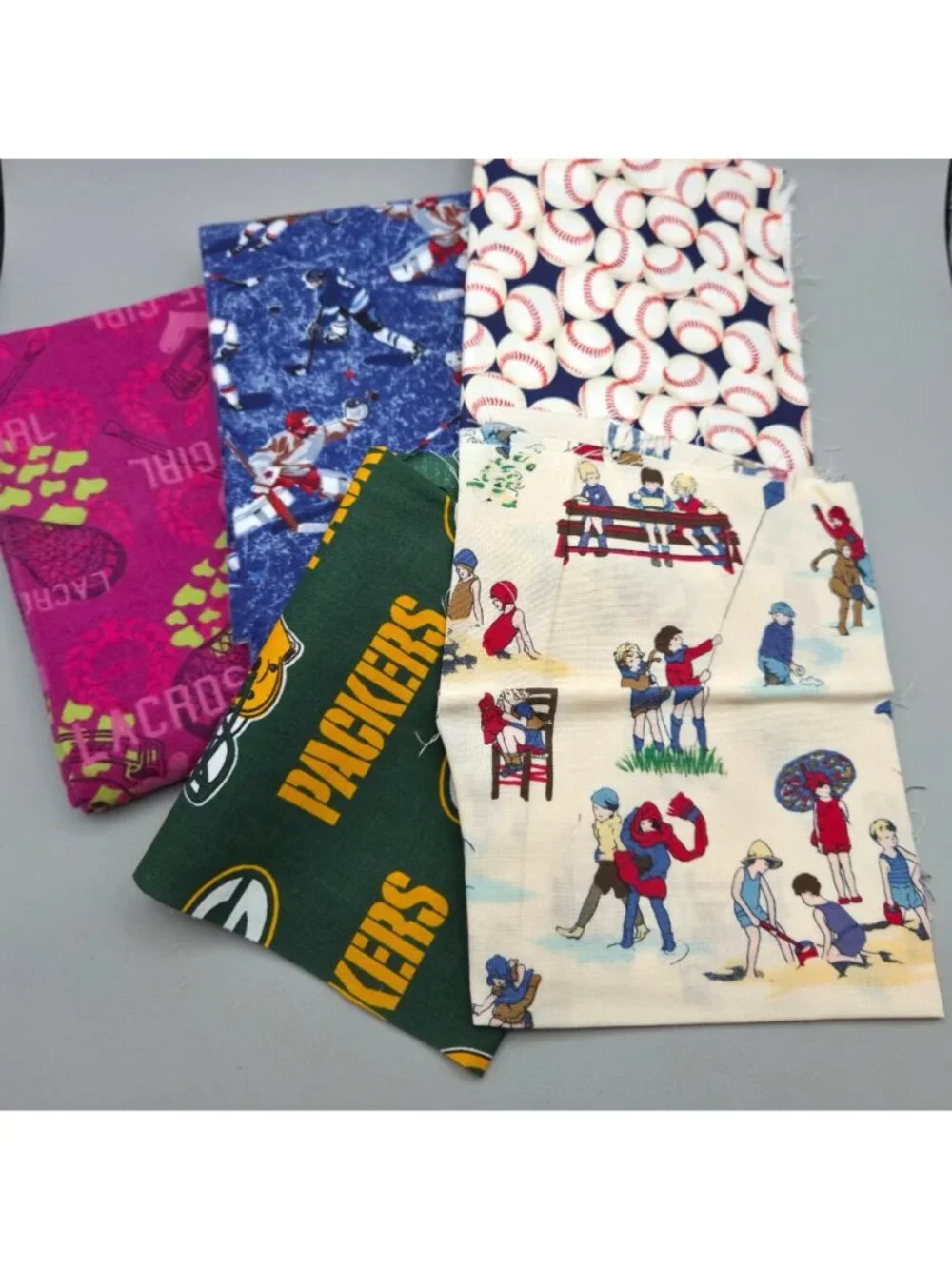 Childrens Them Fabric Scraps Bundle Sewing Quilting Crafts 2.3 Lbs